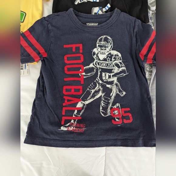 Boys Size 3T bundle 15 piece Shirts and Shorts - Picture 5 of 8